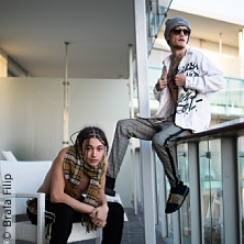 Bars & Melody