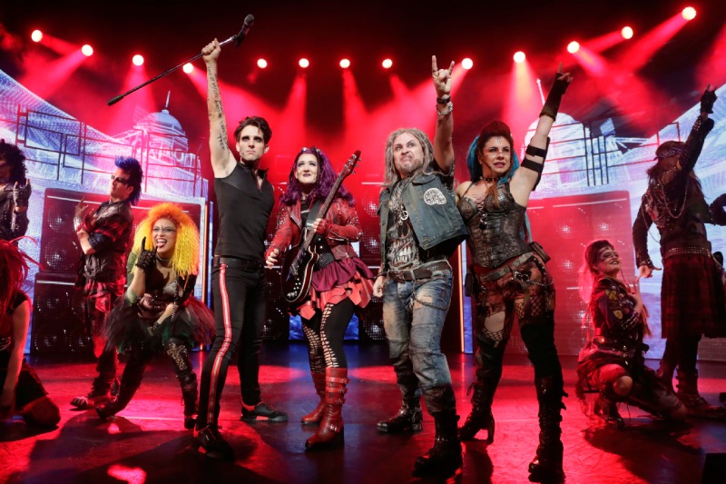&copy; Live Nation