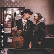 Ursula Strauss & Ernst Molden - oame s&ouml;&ouml;