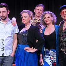 Katharina Stra&szlig;er & Band - Die 50+ Jahre Austropop Revue