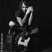 Dom Martin