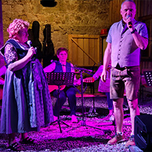 Gstanzl singa 27