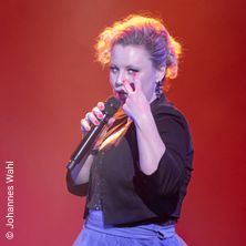 Katharina Stra&szlig;er & Band