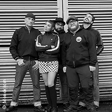 Los Fastidios + Zoo Escape