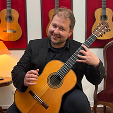 Spanish Guitar & Bach Toccata